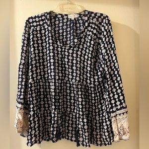 Bailey and Chloe peasant shirt